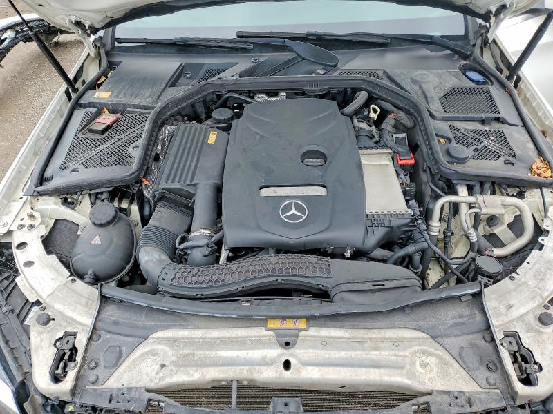 Продажа на аукционе авто 2015 Mercedes-benz C, vin: 55SWF4KB5FU022454, номер лота: 47613216