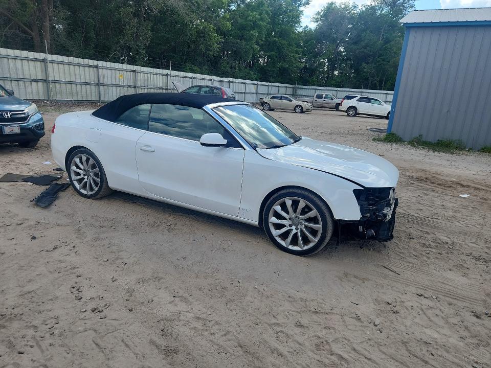 Продаж на аукціоні авто 2014 Audi A5, vin: WAUJFAFHXEN008927, номер лоту: 51008276