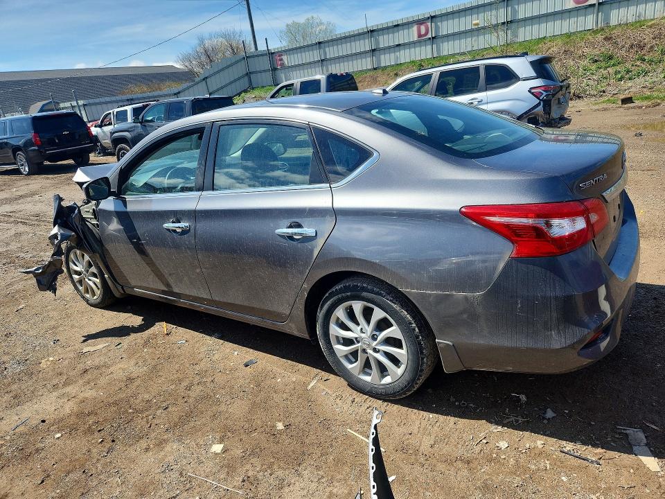 2018 Nissan Sentra მანქანა იყიდება აუქციონზე, vin: 3N1AB7AP8JY311480, აუქციონის ნომერი: 50397276
