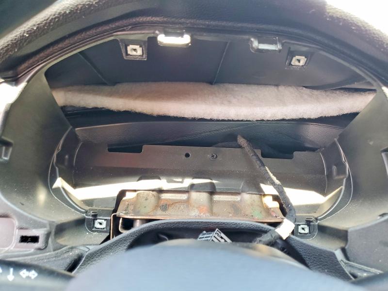 48690566 :رقم المزاد ، 1C3CCCAB2FN621357 vin ، 2015 Chrysler 200 مزاد بيع