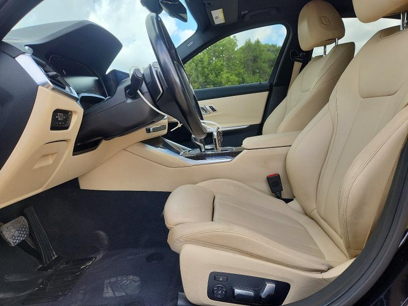 50890426 :رقم المزاد ، WBA5R1C53KFH26816 vin ، 2019 Bmw 330i مزاد بيع