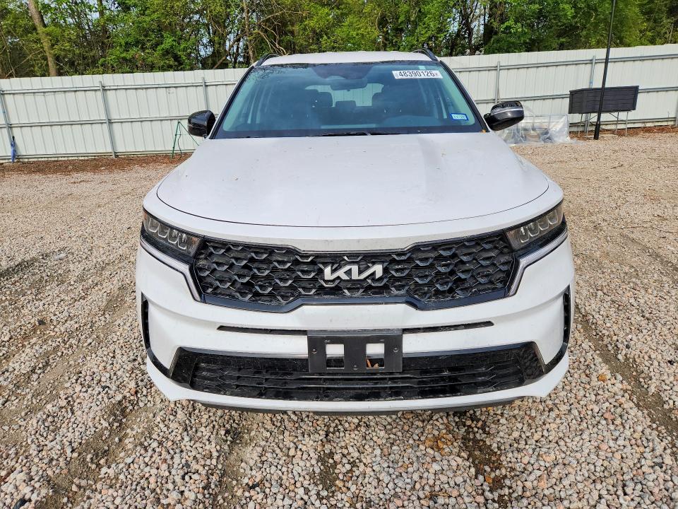 48390126 :رقم المزاد ، 5XYRL4LC1NG162801 vin ، 2022 Kia Sorento مزاد بيع