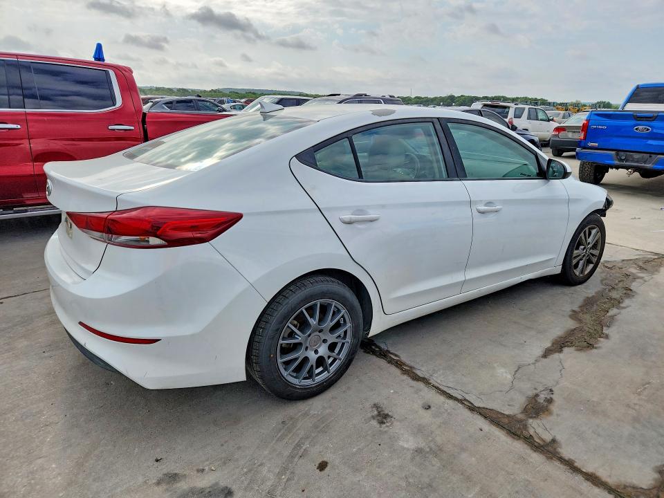 Продажа на аукционе авто 2018 Hyundai Elantra, vin: 5NPD84LF1JH326671, номер лота: 50219956