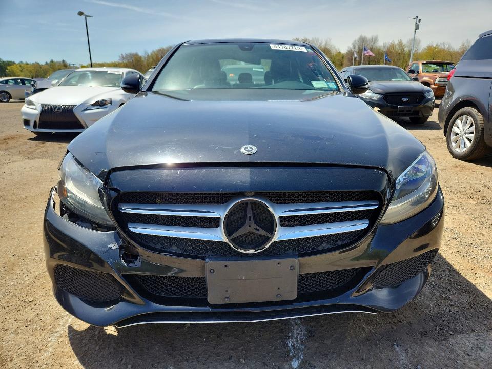 51787726 :رقم المزاد ، 55SWF4KB4JU271269 vin ، 2018 Mercedes-benz C مزاد بيع