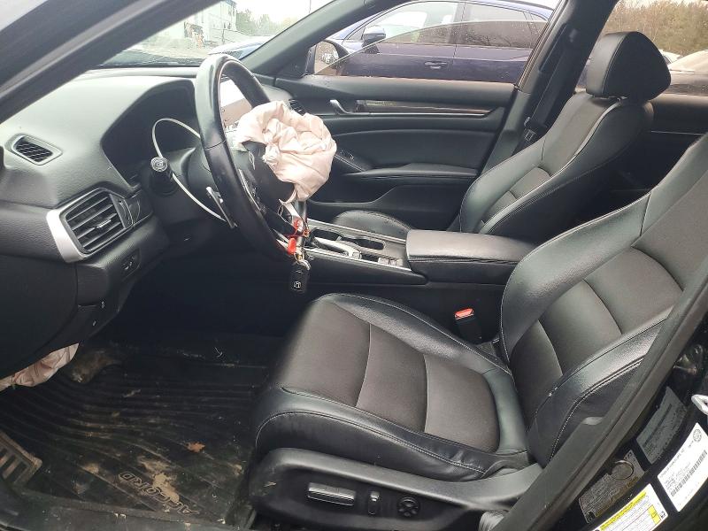 Продаж на аукціоні авто 2018 Honda Accord, vin: 1HGCV1F3XJA811033, номер лоту: 49301466