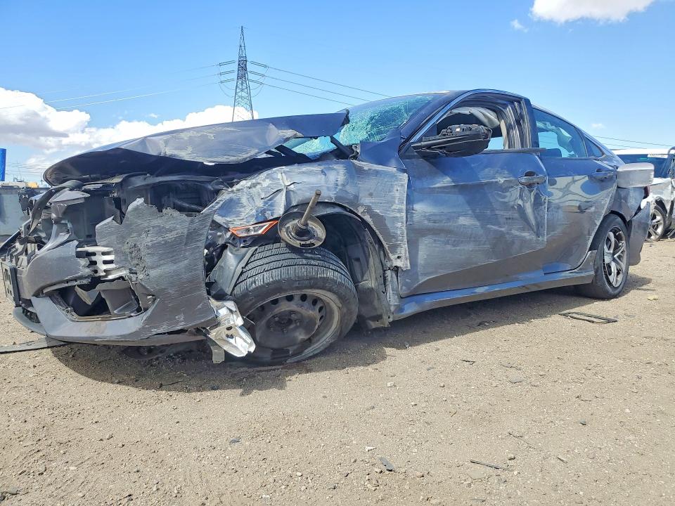Продажа на аукционе авто 2018 Honda Civic, vin: 2HGFC2F53JH533961, номер лота: 50683986