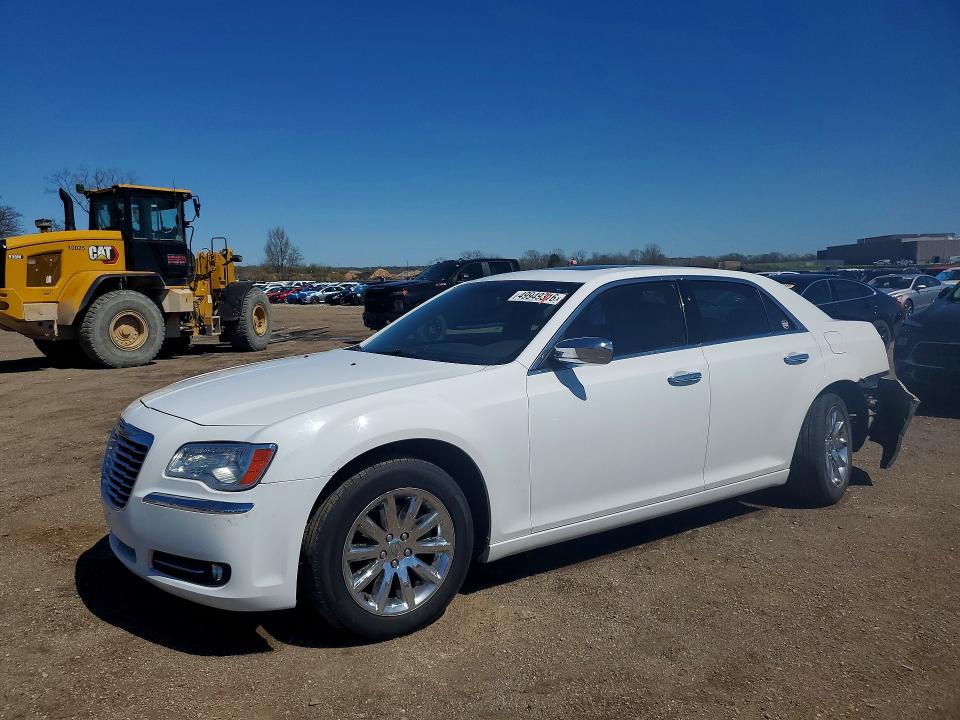 Продажа на аукционе авто 2011 Chrysler 300, vin: 2C3CA5CGXBH564645, номер лота: 49949316