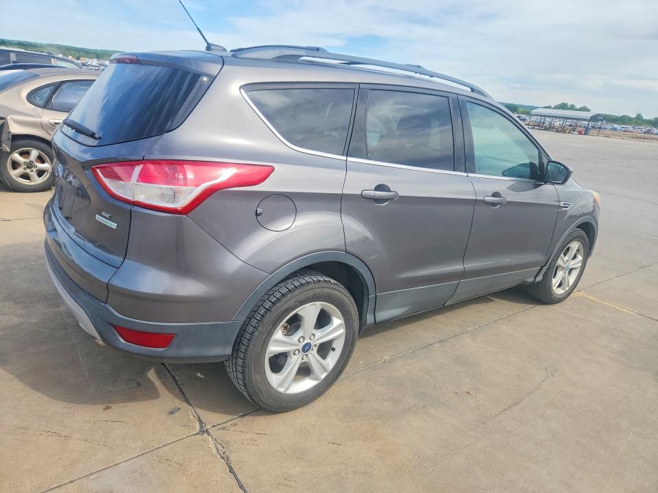 2013 Ford Escape მანქანა იყიდება აუქციონზე, vin: 1FMCU0GX0DUD92430, აუქციონის ნომერი: 48936706