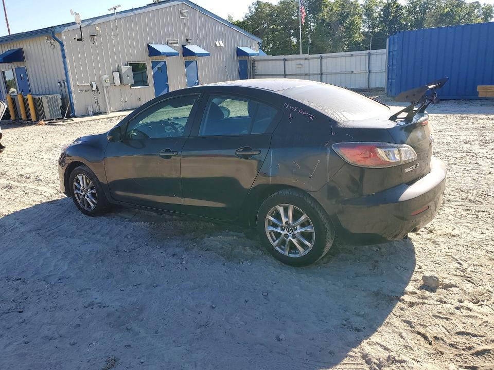 50136166 :رقم المزاد ، JM1BL1U76D1808074 vin ، 2013 Mazda 3 مزاد بيع