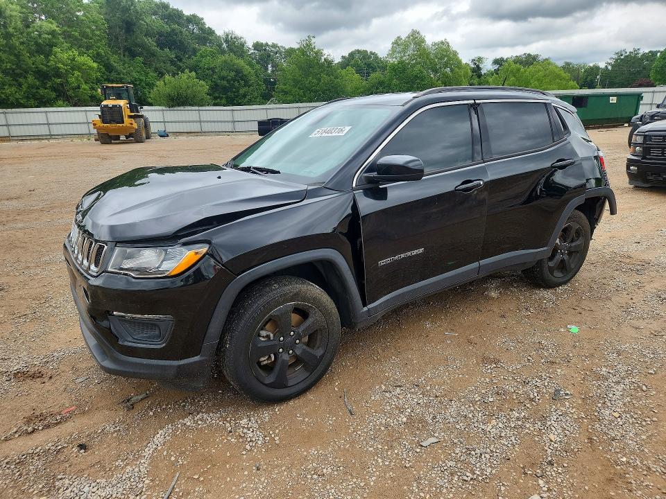 2017 Jeep Compass მანქანა იყიდება აუქციონზე, vin: 3C4NJDBB8HT679992, აუქციონის ნომერი: 51840316