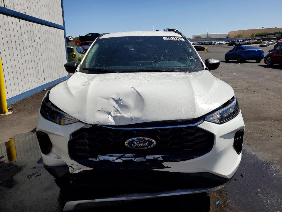 51479376 :رقم المزاد ، 1FMCU9MN0TUA32225 vin ، 2026 Ford Escape مزاد بيع