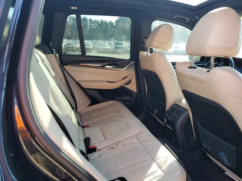 49943966 :رقم المزاد ، 5UXTR9C55JLC79221 vin ، 2018 Bmw X3 مزاد بيع