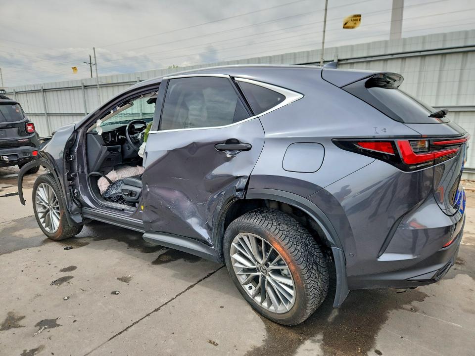 Продажа на аукционе авто 2024 Lexus Nx 350h, vin: JTJHKCEZ3R2019260, номер лота: 49434536