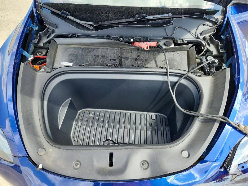 Продаж на аукціоні авто 2025 Tesla Model Y, vin: 7SAYGAEE9SF230779, номер лоту: 51452516