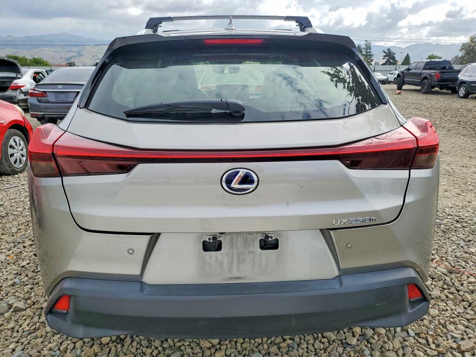 Продажа на аукционе авто 2020 Lexus Ux, vin: JTHP9JBH3L2023678, номер лота: 51295176