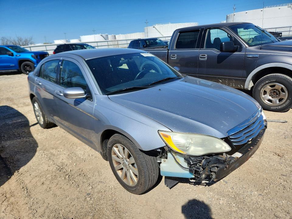 Продажа на аукционе авто 2013 Chrysler 200, vin: 1C3CCBBB6DN516293, номер лота: 50368526