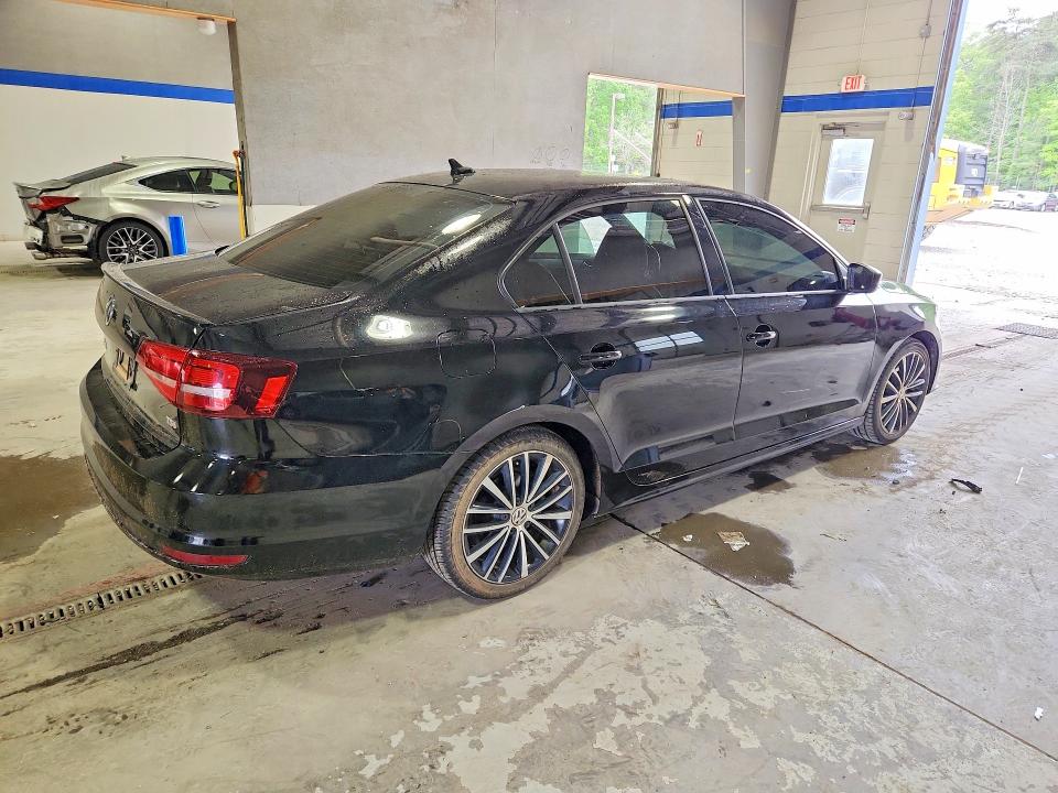 51784396 :رقم المزاد ، 3VWD17AJ4GM294151 vin ، 2016 Volkswagen Jetta مزاد بيع