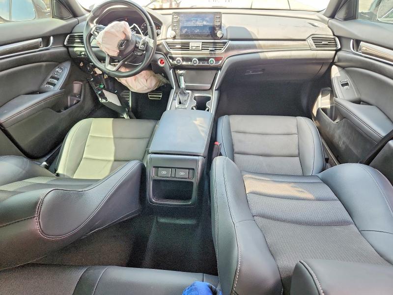 2022 Honda Accord მანქანა იყიდება აუქციონზე, vin: 1HGCV1F33NA087143, აუქციონის ნომერი: 51168846