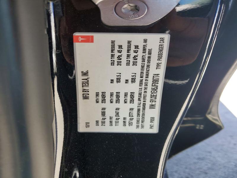 50366916 :رقم المزاد ، 5YJ3E1EA5JF098774 vin ، 2018 Tesla Model 3 مزاد بيع