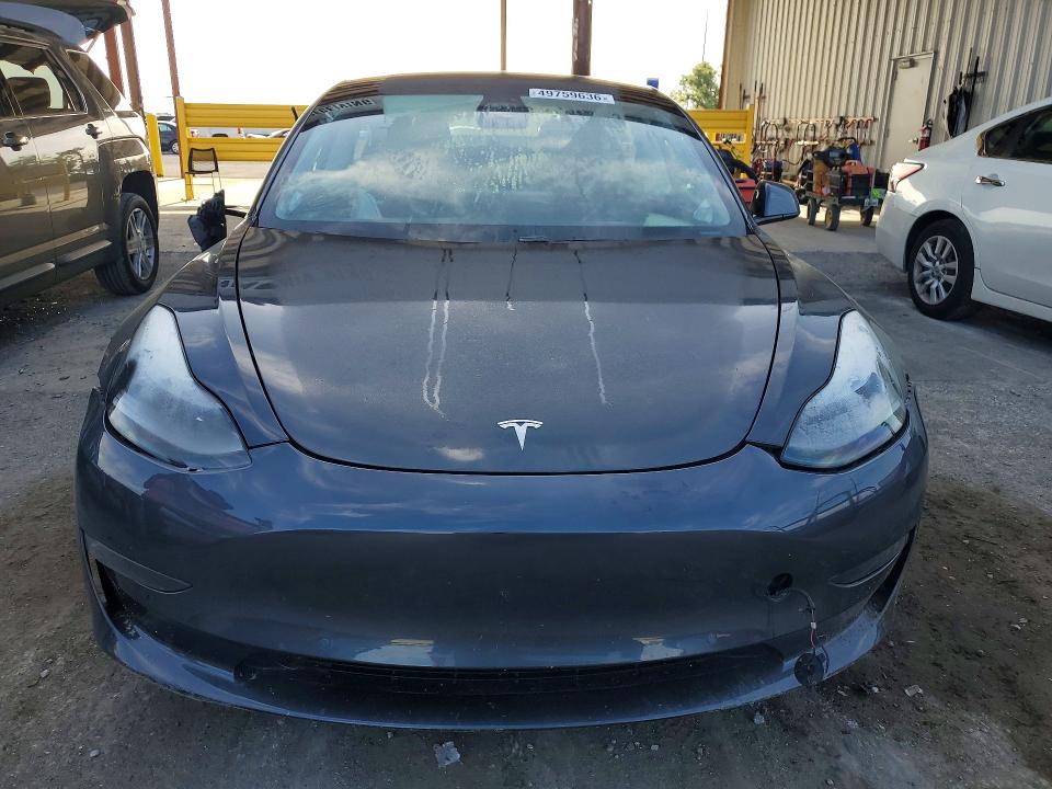 49759636 :رقم المزاد ، 5YJ3E1EA1MF085265 vin ، 2021 Tesla Model 3 مزاد بيع