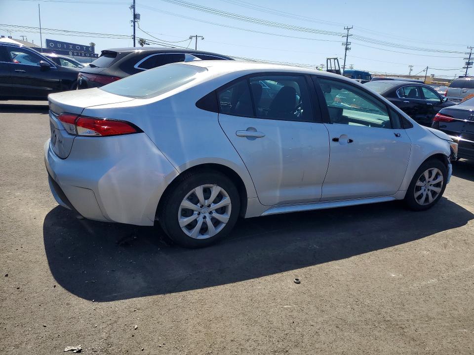 51295486 :رقم المزاد ، 5YFEPMAE1NP274467 vin ، 2022 Toyota Corolla مزاد بيع