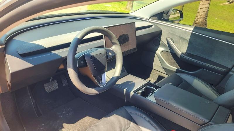 48560176 :رقم المزاد ، 5YJ3E1EB9SF905775 vin ، 2025 Tesla Model 3 مزاد بيع