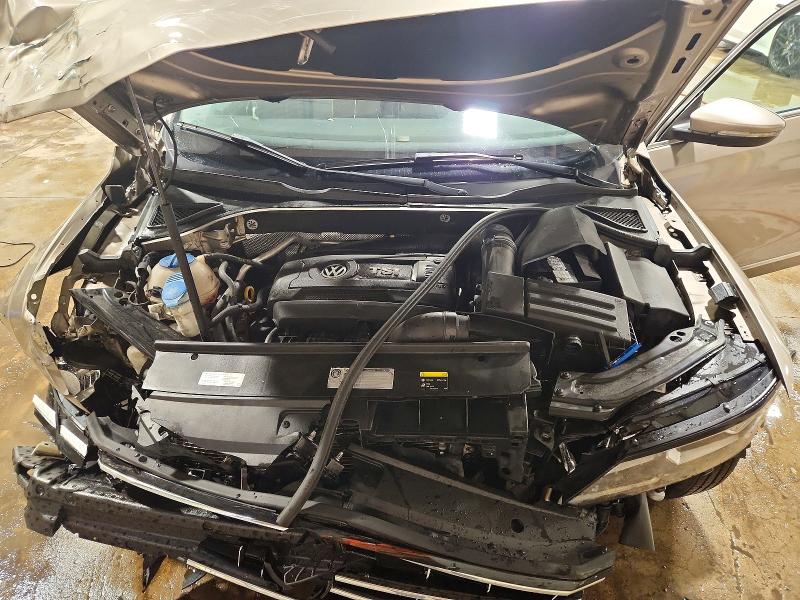 51622076 :رقم المزاد ، 1VWAT7A37GC024461 vin ، 2016 Volkswagen Passat مزاد بيع