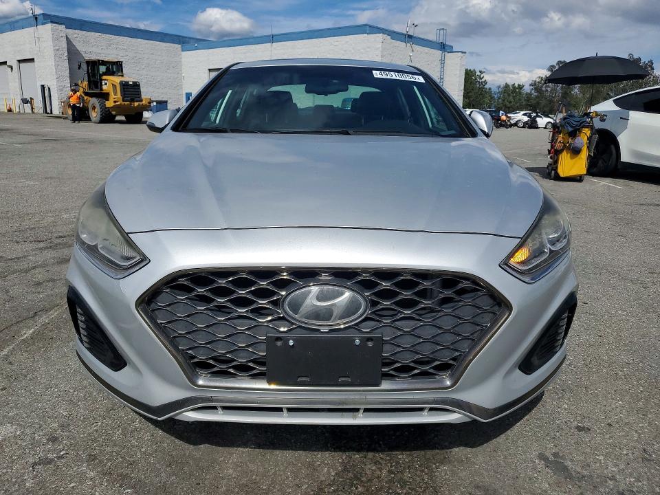 49510056 :رقم المزاد ، 5NPE34AF5JH596590 vin ، 2018 Hyundai Sonata مزاد بيع