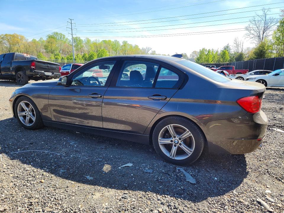 2015 Bmw 328 მანქანა იყიდება აუქციონზე, vin: WBA3B5G56FNS17468, აუქციონის ნომერი: 49289356