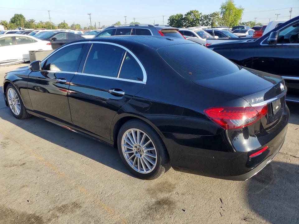 2021 Mercedes-benz E მანქანა იყიდება აუქციონზე, vin: W1KZF8DB0MA979380, აუქციონის ნომერი: 51843416