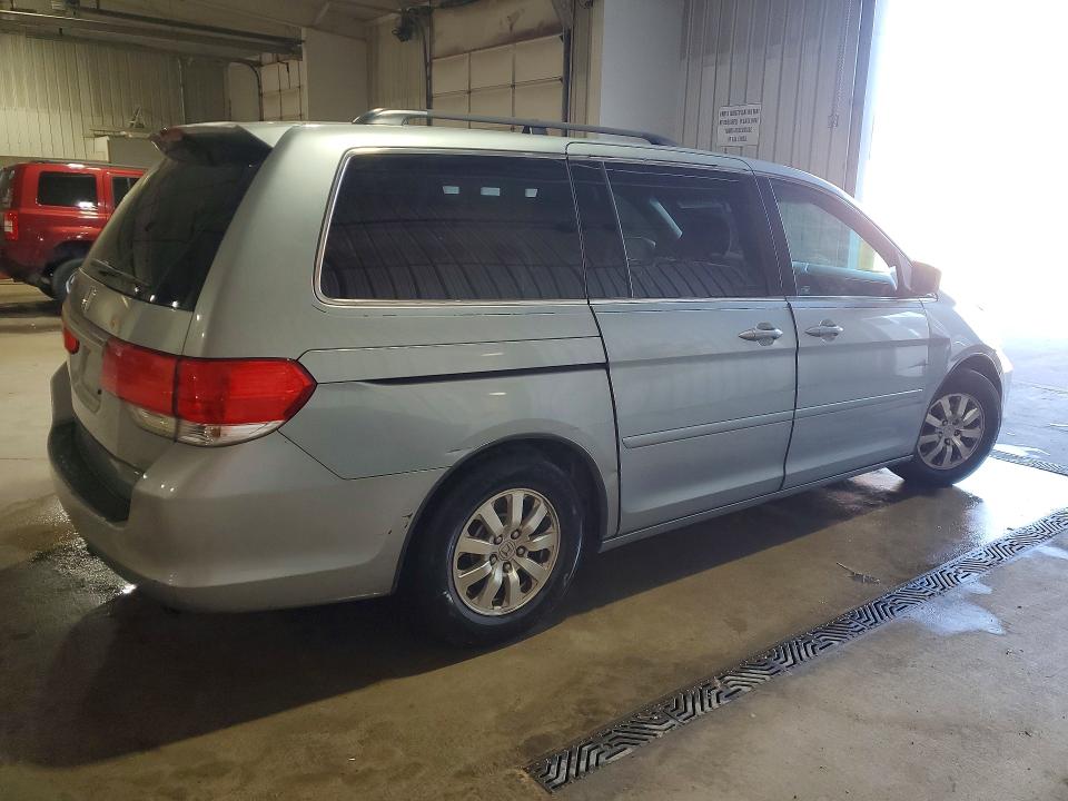 2010 Honda Odyssey მანქანა იყიდება აუქციონზე, vin: 5FNRL3H57AB100714, აუქციონის ნომერი: 49563846