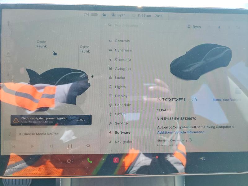 49102136 :رقم المزاد ، 5YJ3E1EA1SF126670 vin ، 2025 Tesla Model 3 مزاد بيع