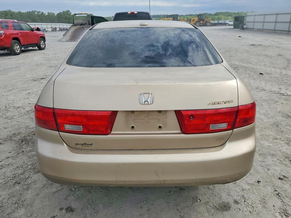 51611616 :رقم المزاد ، 1HGCM56875A105715 vin ، 2005 Honda Accord مزاد بيع
