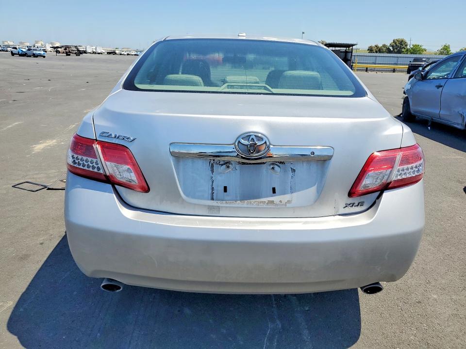 Aukcja sprzedaży 2011 Toyota Camry, vin: 4T1BK3EK8BU618611, numer aukcji: 52032196