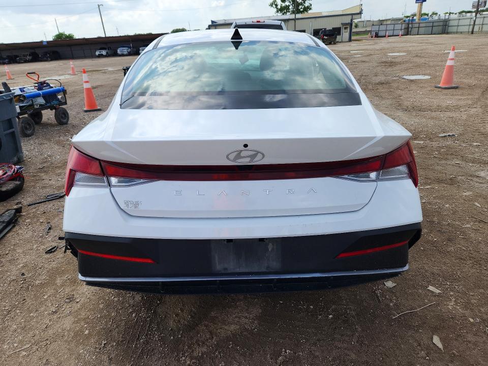 2024 Hyundai Elantra მანქანა იყიდება აუქციონზე, vin: KMHLM4DGXRU655011, აუქციონის ნომერი: 49427456