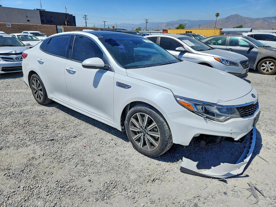 51134756 :رقم المزاد ، 5XXGU4L18LG405721 vin ، 2020 Kia Optima مزاد بيع