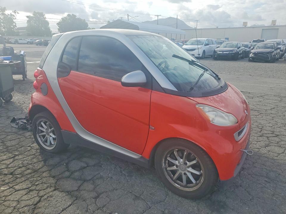 2008 Smart Fortwo მანქანა იყიდება აუქციონზე, vin: WMEEJ31X38K111420, აუქციონის ნომერი: 51374536