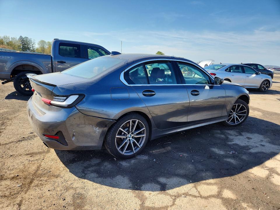 49602956 :رقم المزاد ، 3MW5R7J08N8C36327 vin ، 2022 Bmw 330xi مزاد بيع