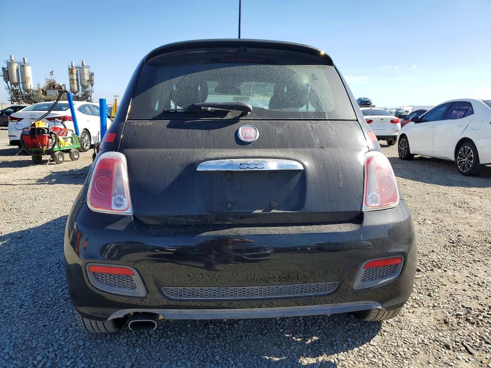 50134516 :رقم المزاد ، 3C3CFFBR5FT508247 vin ، 2015 Fiat 500 مزاد بيع