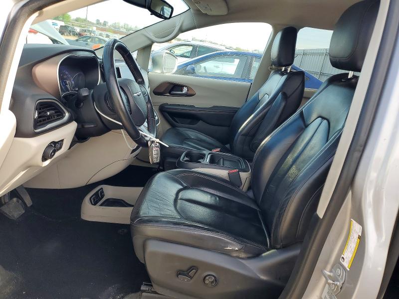50133056 :رقم المزاد ، 2C4RC1BG2HR770670 vin ، 2017 Chrysler Pacifica مزاد بيع