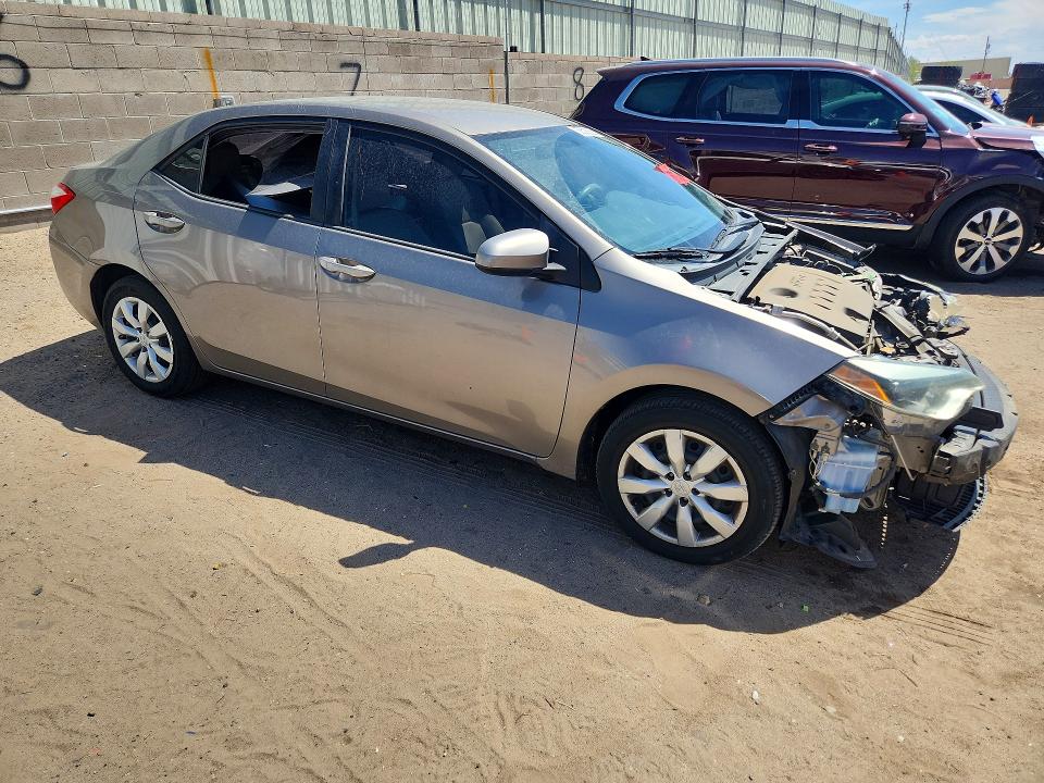 50328806 :رقم المزاد ، 5YFBURHE2FP220529 vin ، 2015 Toyota Corolla مزاد بيع