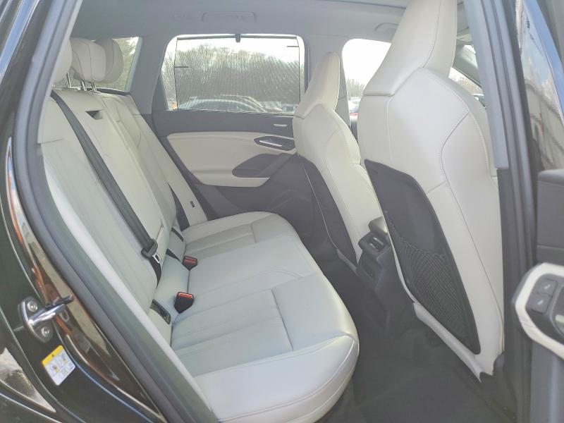 47879026 :رقم المزاد ، WA124BGF0SA028553 vin ، 2025 Audi Q6 E-tron مزاد بيع