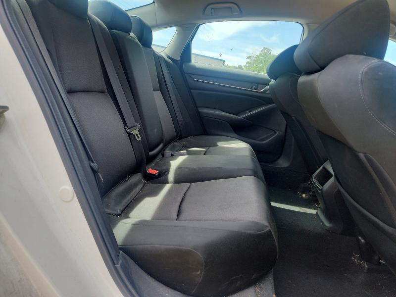 Продажа на аукционе авто 2018 Honda Accord, vin: 1HGCV1F13JA159161, номер лота: 50845896