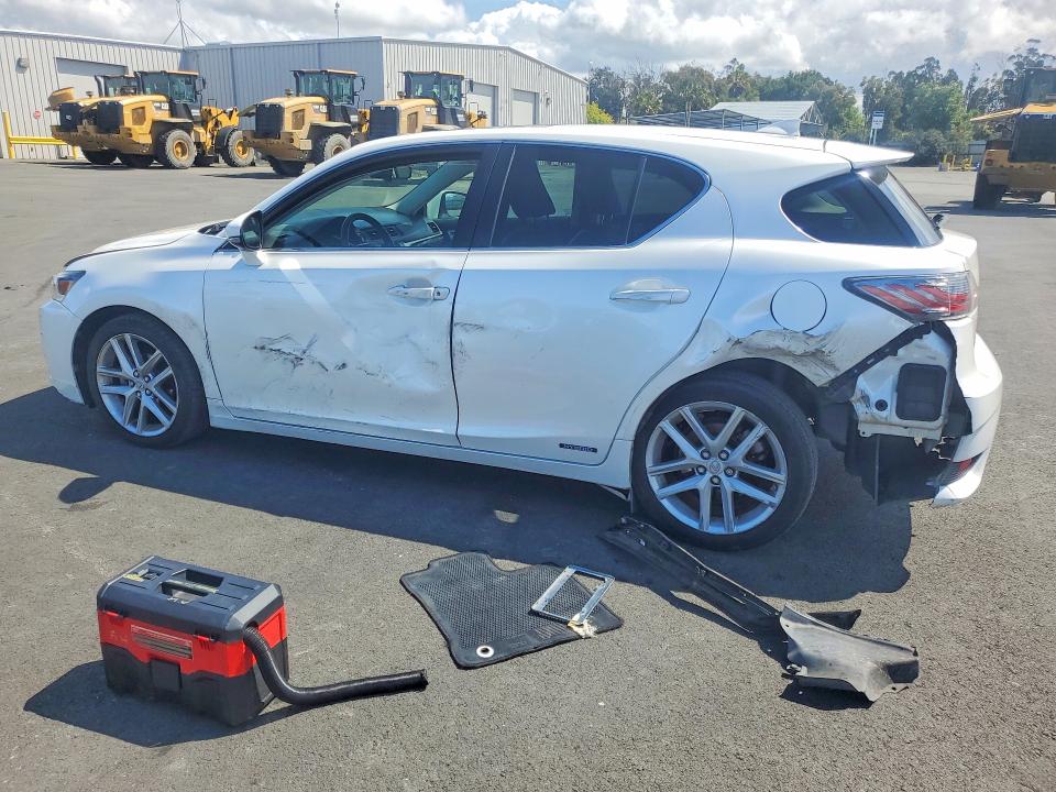 50702686 :رقم المزاد ، JTHKD5BH7F2223225 vin ، 2015 Lexus Ct مزاد بيع