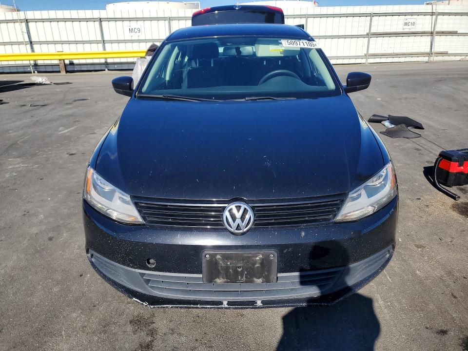 Продажа на аукционе авто 2013 Volkswagen Jetta, vin: 3VW2K7AJ4DM211186, номер лота: 50971106