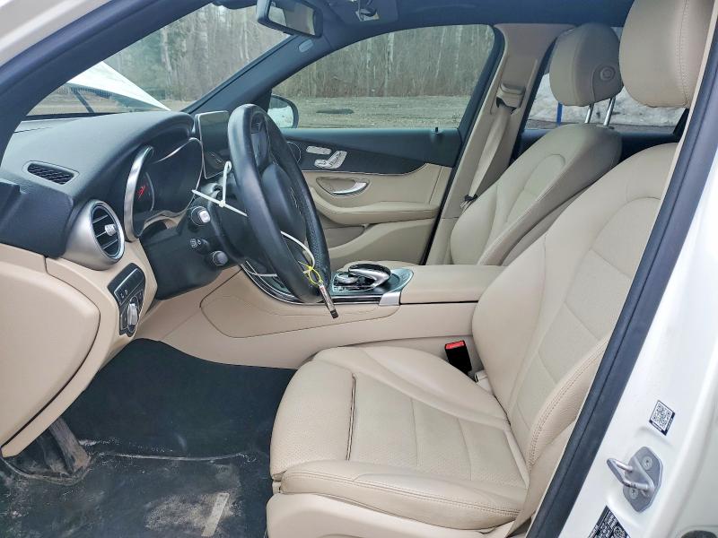 48307866 :رقم المزاد ، WDC0G4KB3JV056725 vin ، 2018 Mercedes-benz Glc مزاد بيع