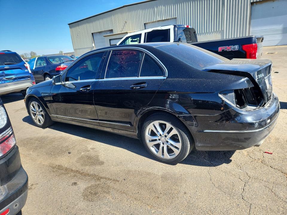 Продаж на аукціоні авто 2013 Mercedes-benz C, vin: WDDGF8AB0DR257095, номер лоту: 48521916