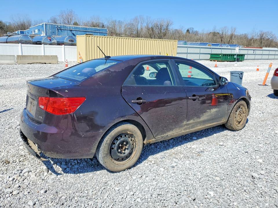 2010 Kia Forte მანქანა იყიდება აუქციონზე, vin: KNAFU4A26A5242041, აუქციონის ნომერი: 49128596