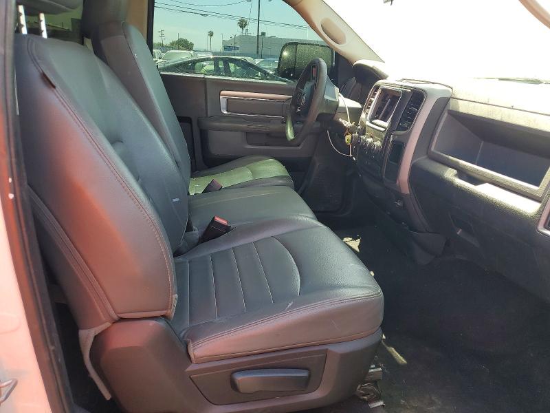 52047136 :رقم المزاد ، 3C6JR6AGXGG331383 vin ، 2016 Ram 1500 مزاد بيع