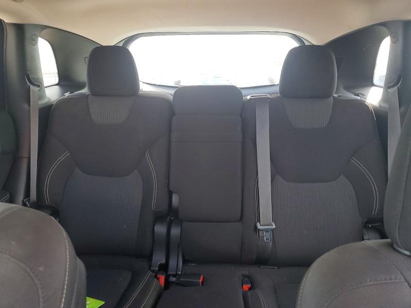 48857526 :رقم المزاد ، 1C4PJLCB9FW516843 vin ، 2015 Jeep Cherokee مزاد بيع